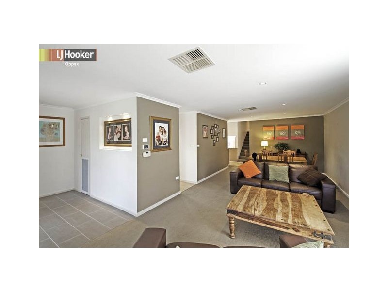 10 Duhig Place, Macgregor ACT 2615