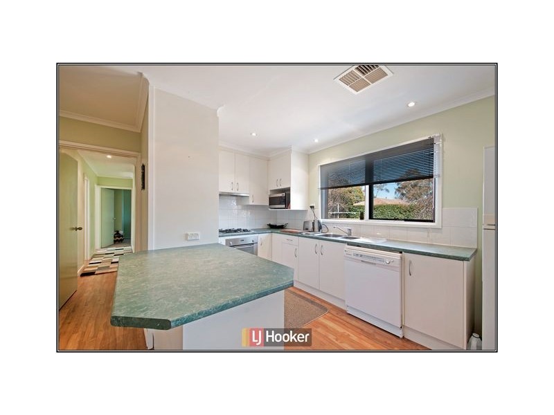 65 Osburn Drive, Macgregor ACT 2615