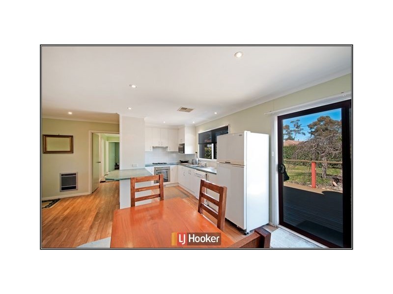 65 Osburn Drive, Macgregor ACT 2615
