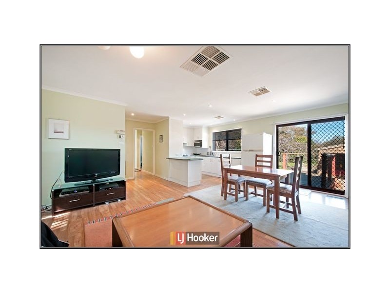 65 Osburn Drive, Macgregor ACT 2615