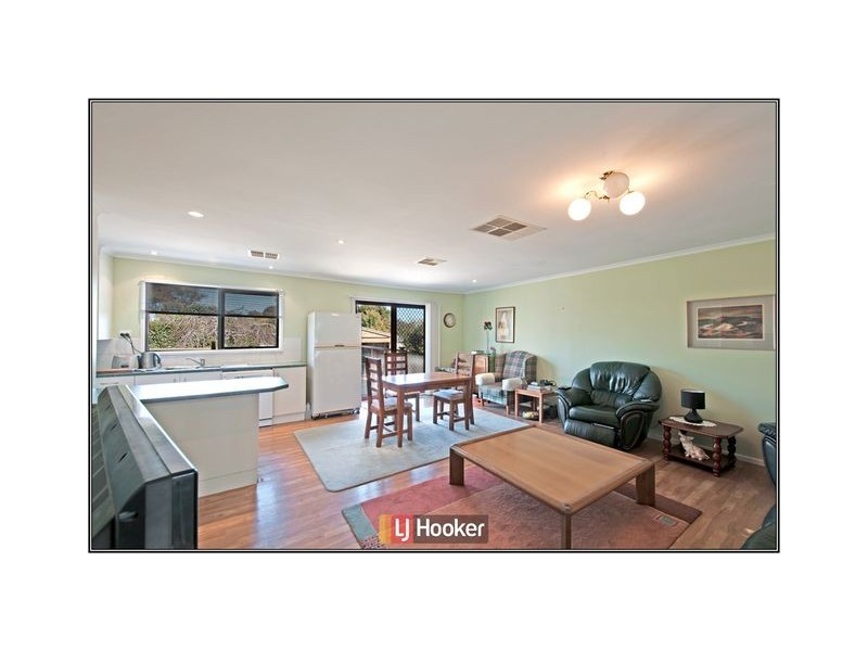 65 Osburn Drive, Macgregor ACT 2615