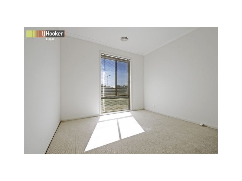 1 Fairlight Street, Dunlop ACT 2615
