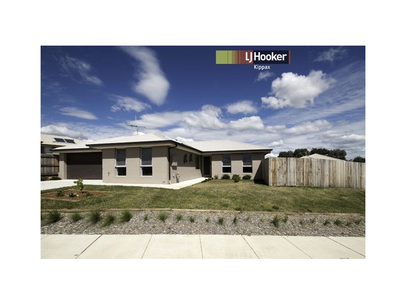 3 Clyde Finlay Street, Macgregor ACT 2615