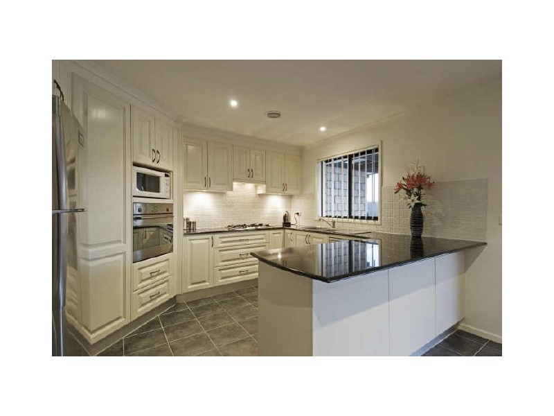 9 Simonetti Street, Dunlop ACT 2615