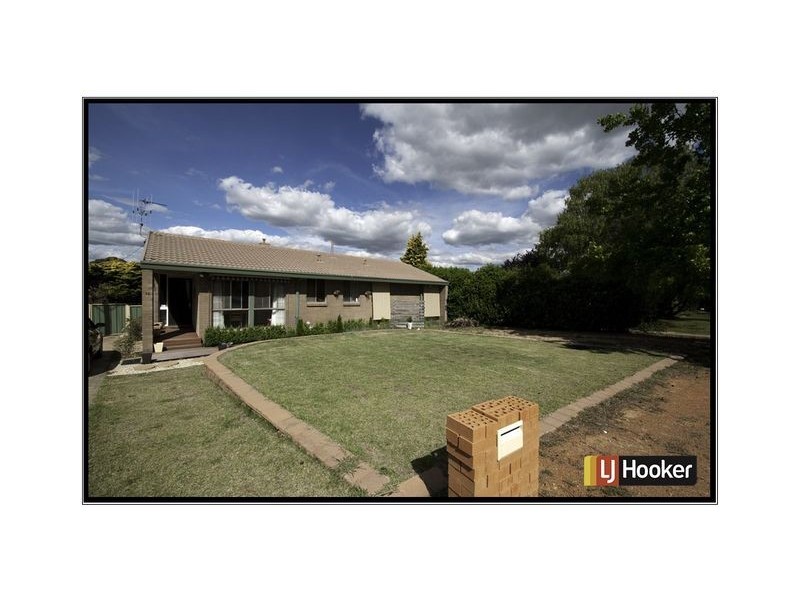 16 Hosking Place, Melba ACT 2615
