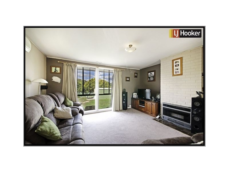 16 Hosking Place, Melba ACT 2615