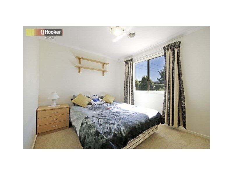 66 Gouldsmith Street, Dunlop ACT 2615