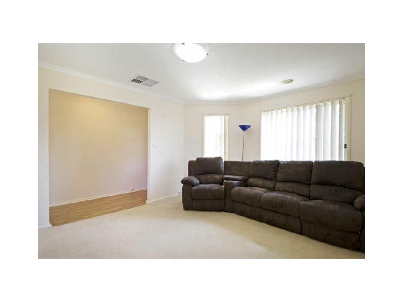 23 Goodhart Crescent, Dunlop ACT 2615