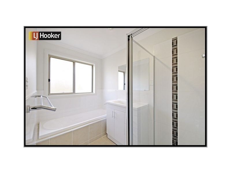 5 Wighton Terrace, Casey ACT 2913