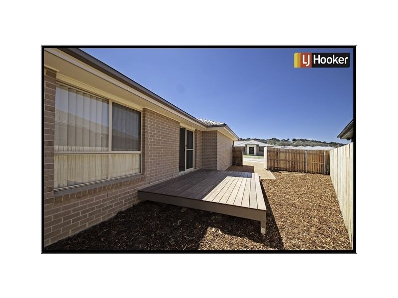 5 Wighton Terrace, Casey ACT 2913