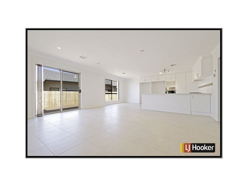 5 Wighton Terrace, Casey ACT 2913