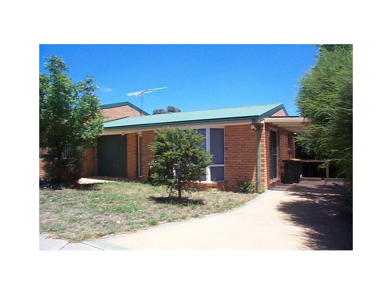 2/13 Murrang Crescent, Ngunnawal ACT 2913