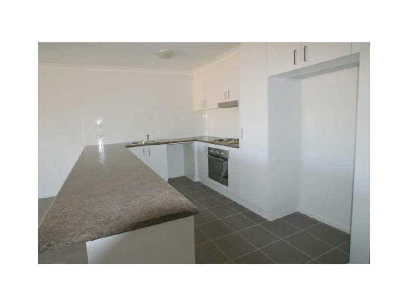 9/95 Eccles Circuit, Macgregor ACT 2615