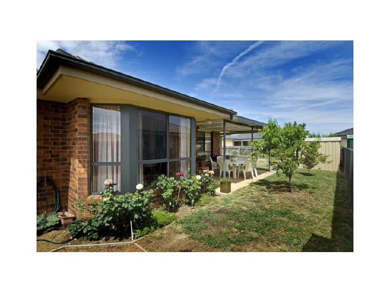 83 Polwarth Circuit, Dunlop ACT 2615