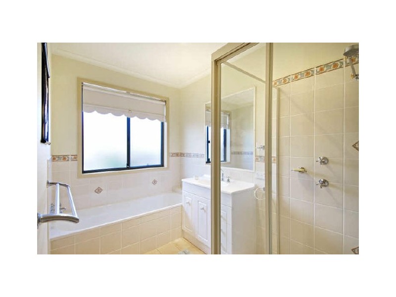 83 Polwarth Circuit, Dunlop ACT 2615