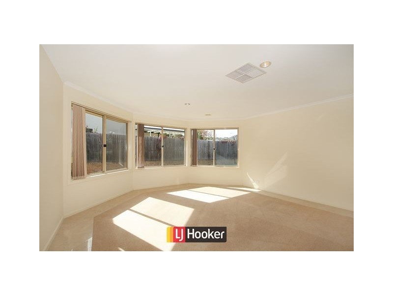 32 Sue Geh Circuit, Nicholls ACT 2913