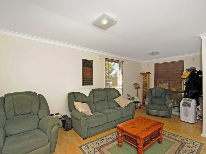 32 Mockridge Crescent, Holt ACT 2615