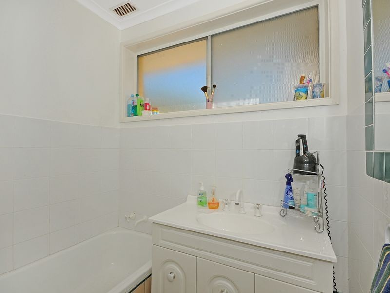 32 Mockridge Crescent, Holt ACT 2615