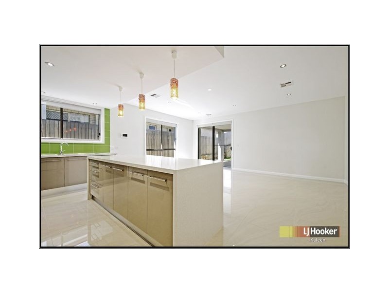 127 Henry Kendall Street, Franklin ACT 2913