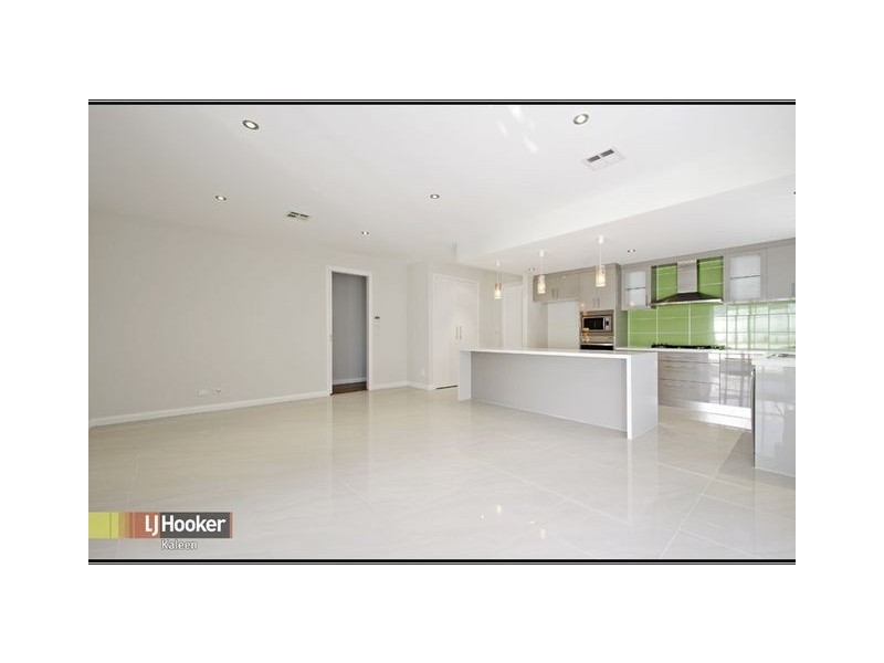 127 Henry Kendall Street, Franklin ACT 2913