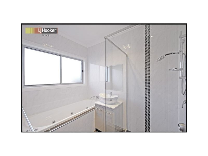 127 Henry Kendall Street, Franklin ACT 2913