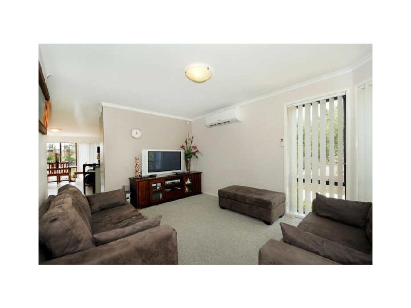 25 Jonsson Court, Dunlop ACT 2615