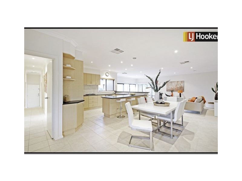 2 Wendy Ey Place, Nicholls ACT 2913