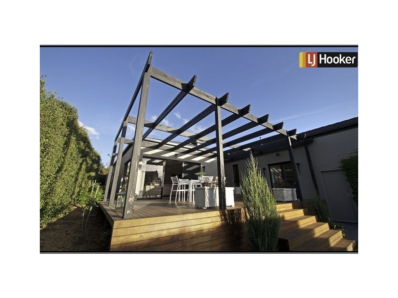 2 Wendy Ey Place, Nicholls ACT 2913