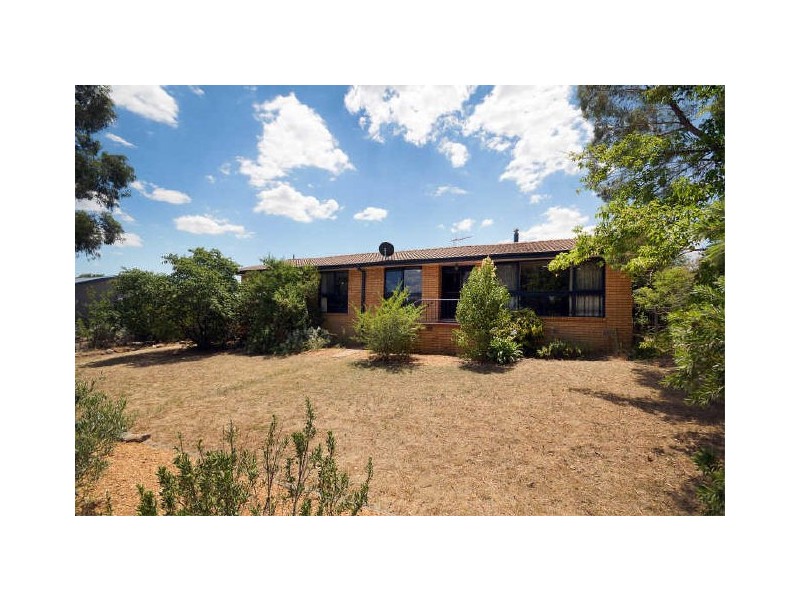 12 Jeffcott Place, Latham ACT 2615