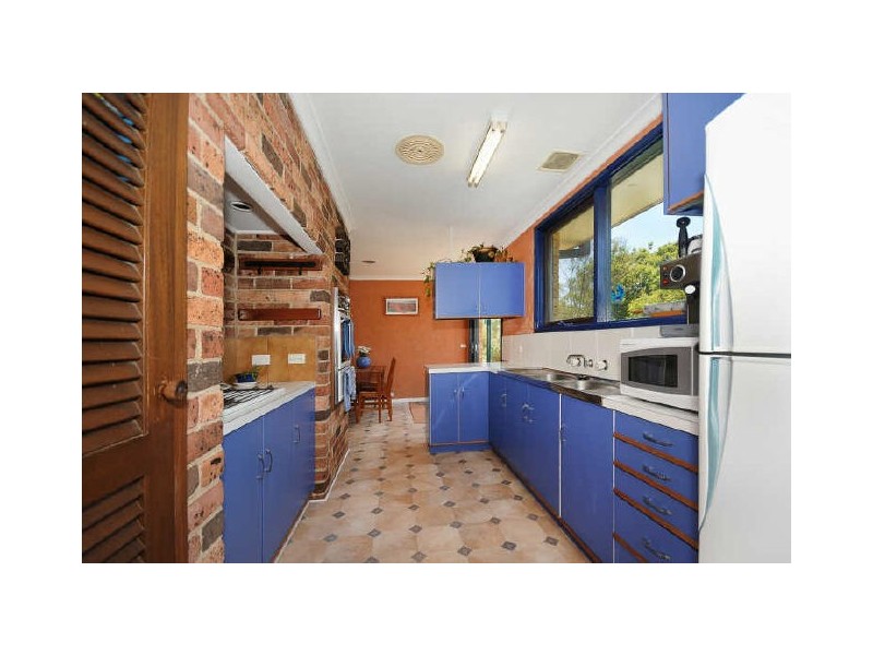 12 Jeffcott Place, Latham ACT 2615