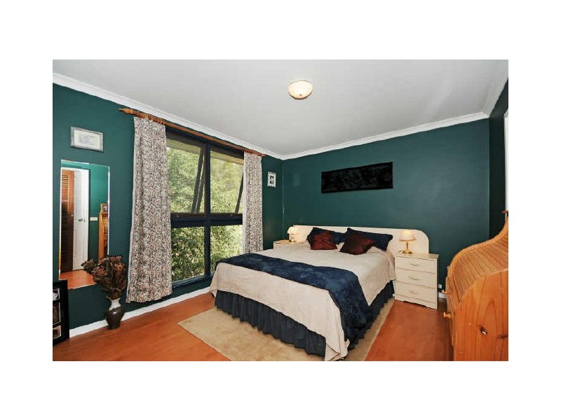 12 Jeffcott Place, Latham ACT 2615