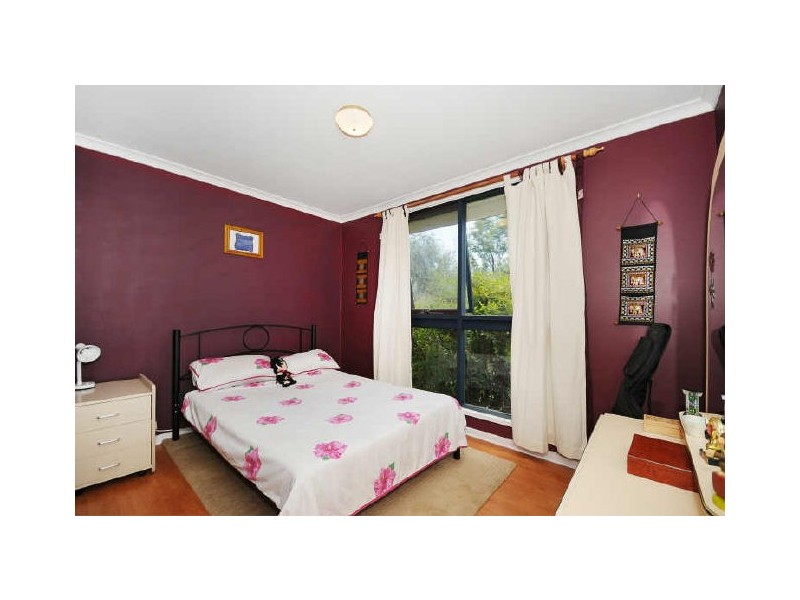 12 Jeffcott Place, Latham ACT 2615