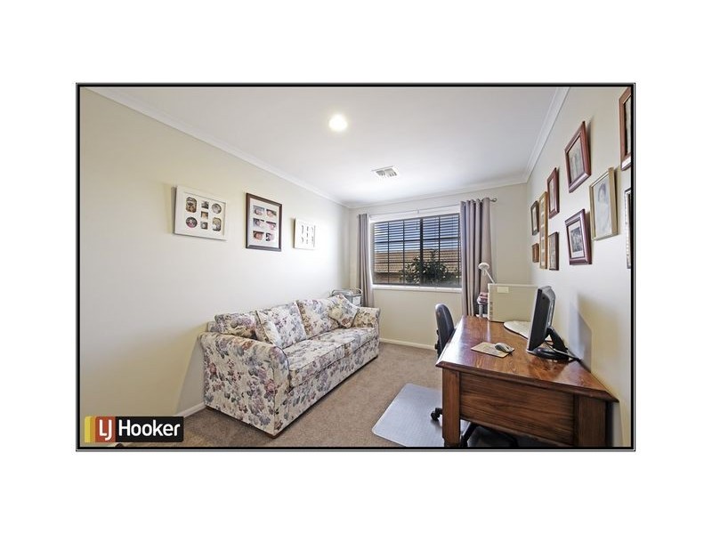 6 Narryer Close, Palmerston ACT 2913