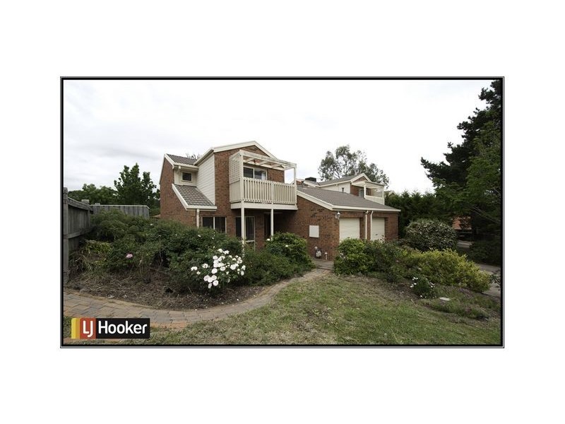 90 Britten Jones Drive, Holt ACT 2615