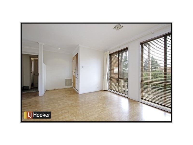 90 Britten Jones Drive, Holt ACT 2615