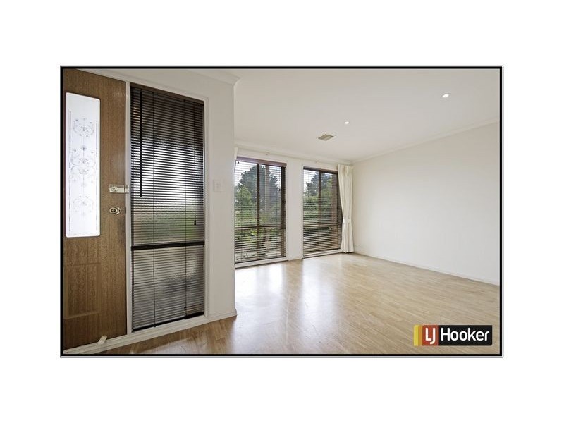 90 Britten Jones Drive, Holt ACT 2615