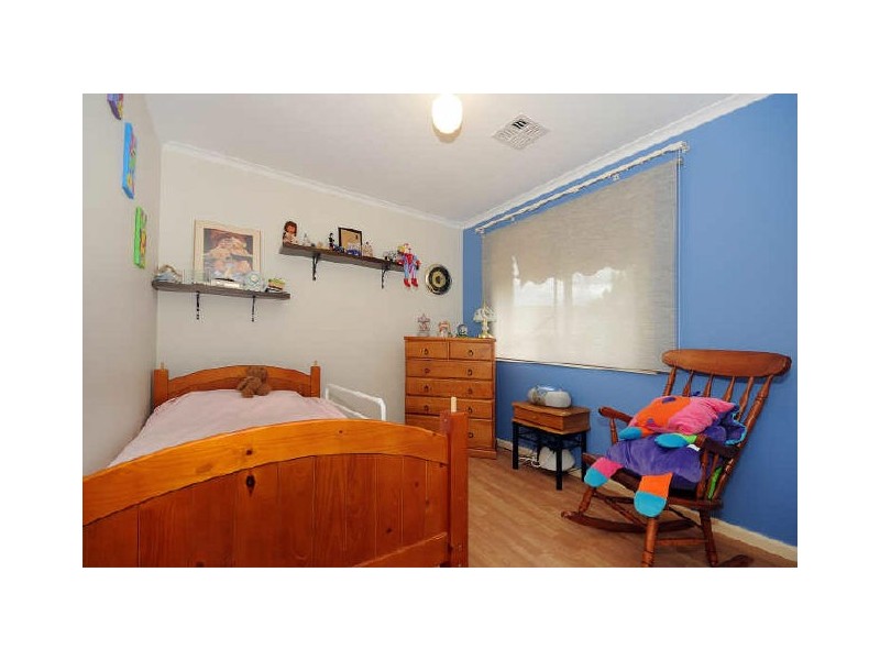 33 Evelyn Owen Crescent, Dunlop ACT 2615