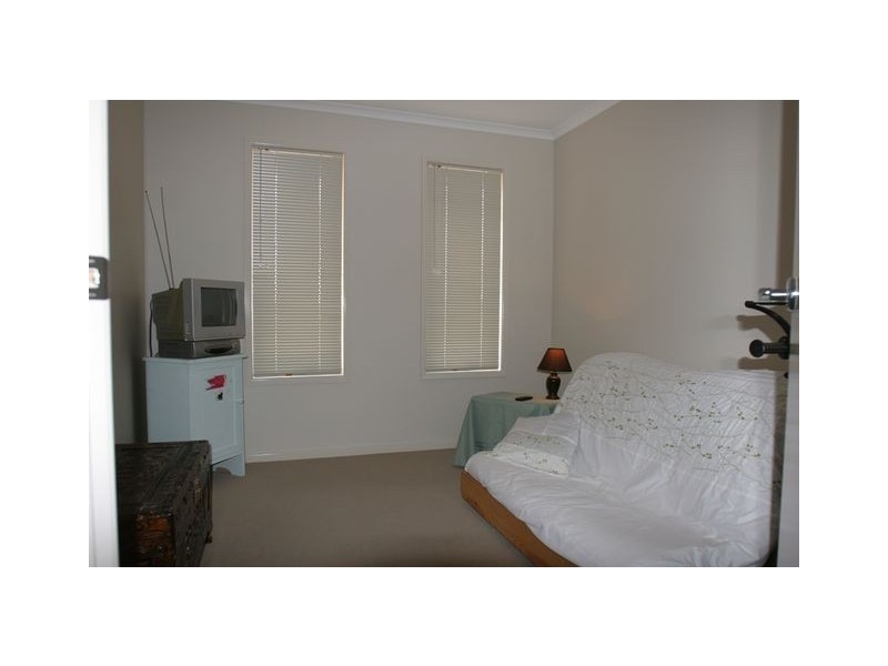 102 Mary Gillespie Avenue, Gungahlin ACT 2912