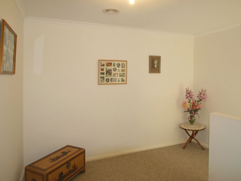 20 Siroset Close, Dunlop ACT 2615