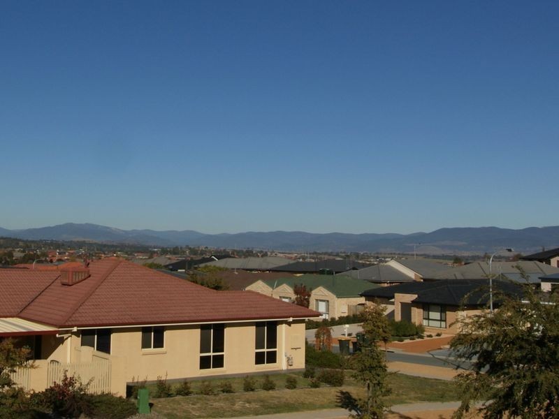 20 Siroset Close, Dunlop ACT 2615