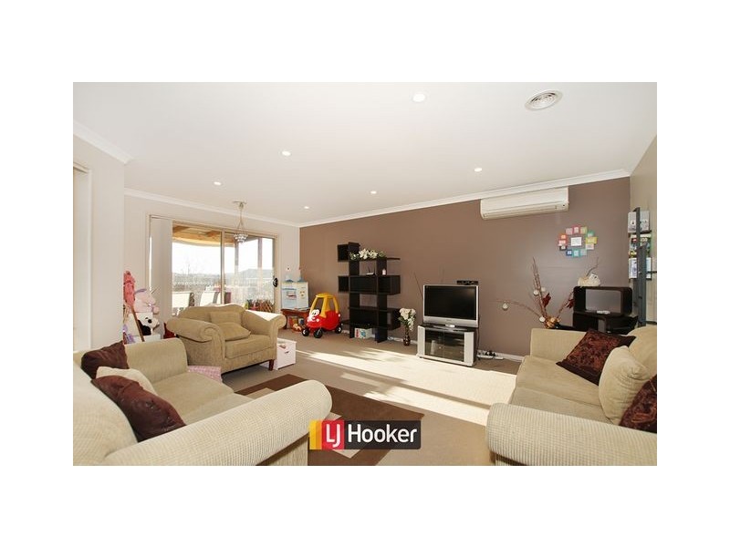 7/20 Splayd Place, Dunlop ACT 2615