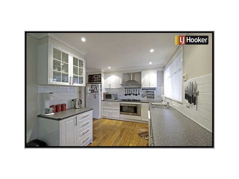 10 Ballow Crescent, Macgregor ACT 2615