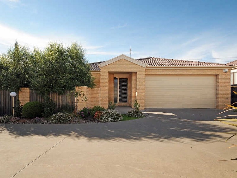 2/20 Splayd Close, Dunlop ACT 2615