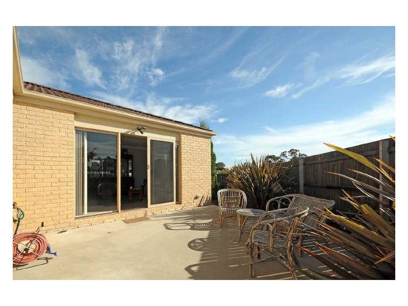 2/20 Splayd Close, Dunlop ACT 2615