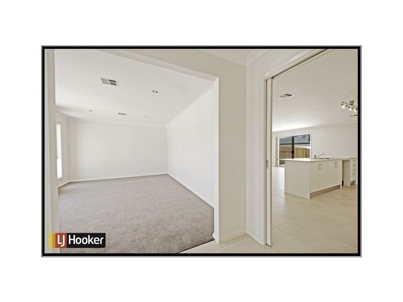 6 Borthwick Avenue, Casey ACT 2913