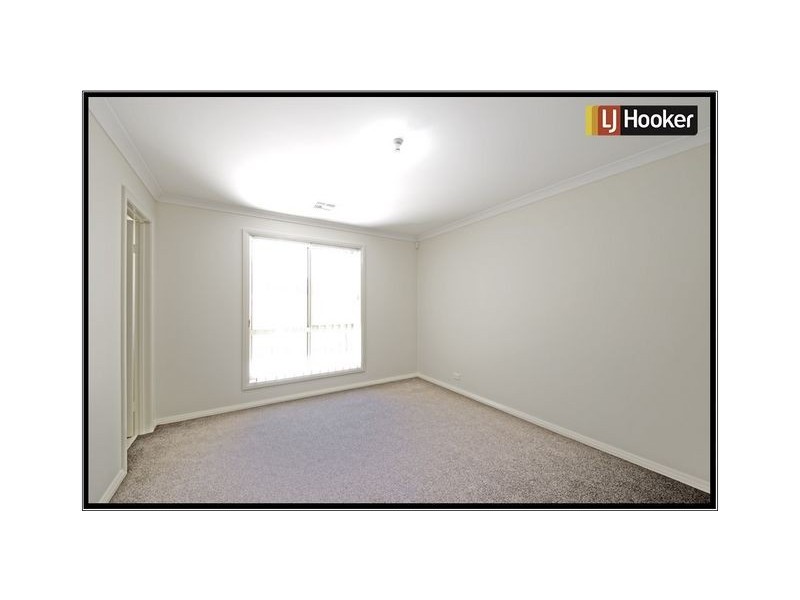 6 Borthwick Avenue, Casey ACT 2913