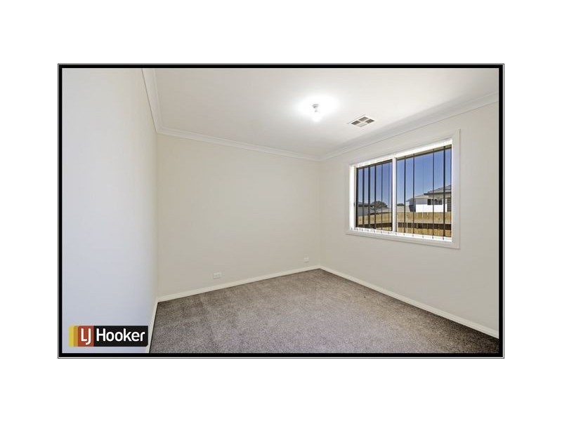 6 Borthwick Avenue, Casey ACT 2913