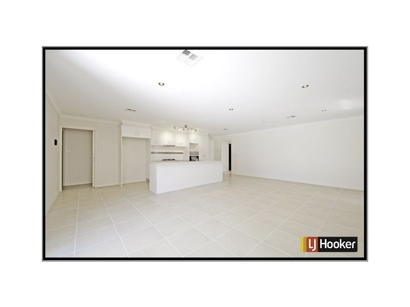 6 Borthwick Avenue, Casey ACT 2913