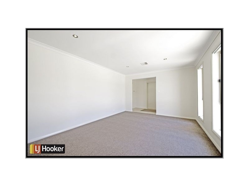 6 Borthwick Avenue, Casey ACT 2913