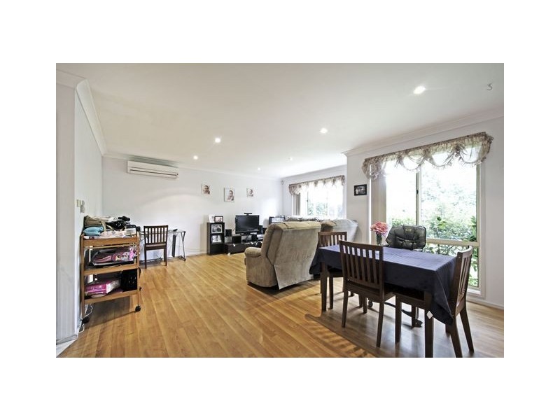 13 Kilburn Close, Dunlop ACT 2615